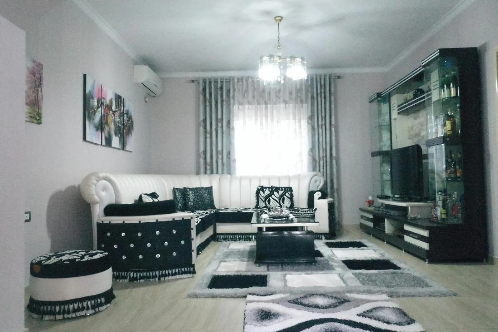Villa Nano Berat