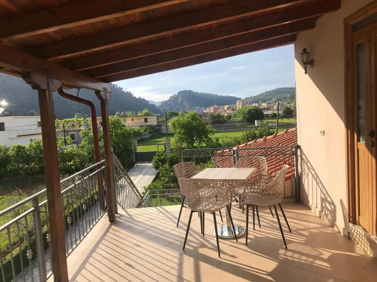 Villa Nano Berat Albánie