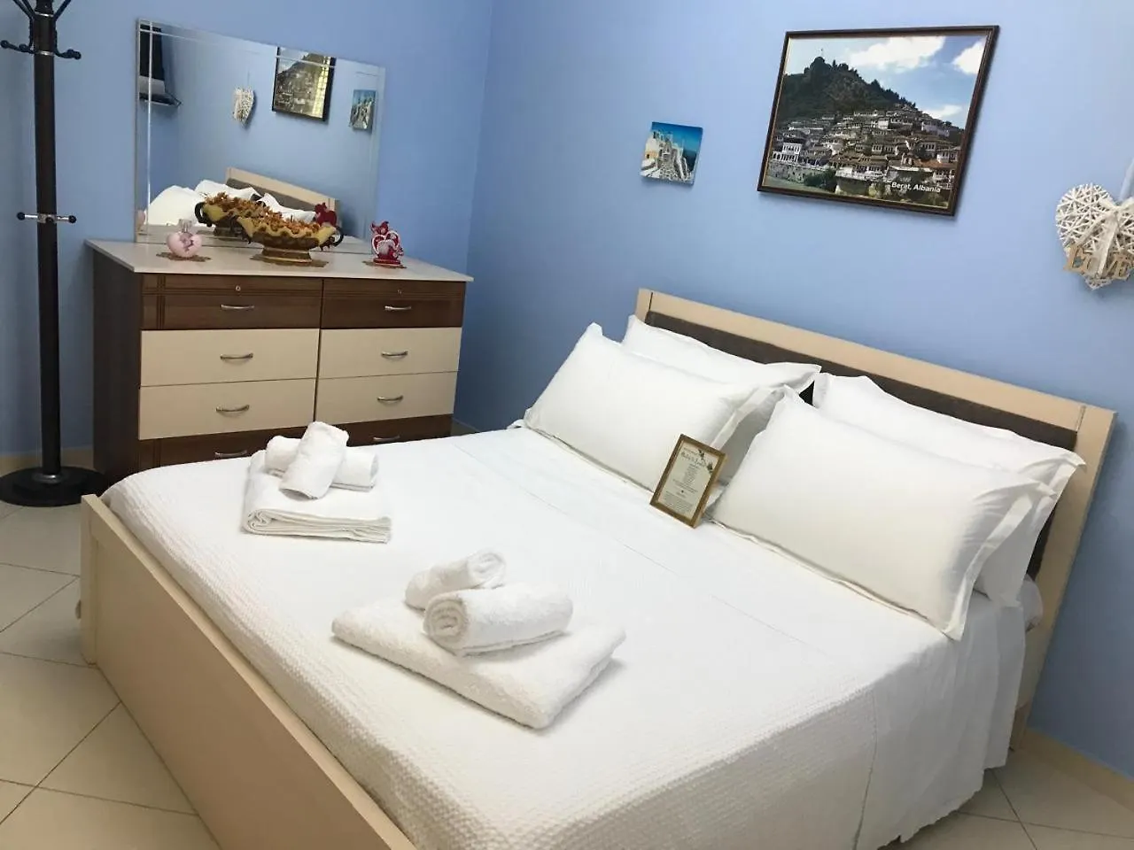 Villa Nano Berat Guest house