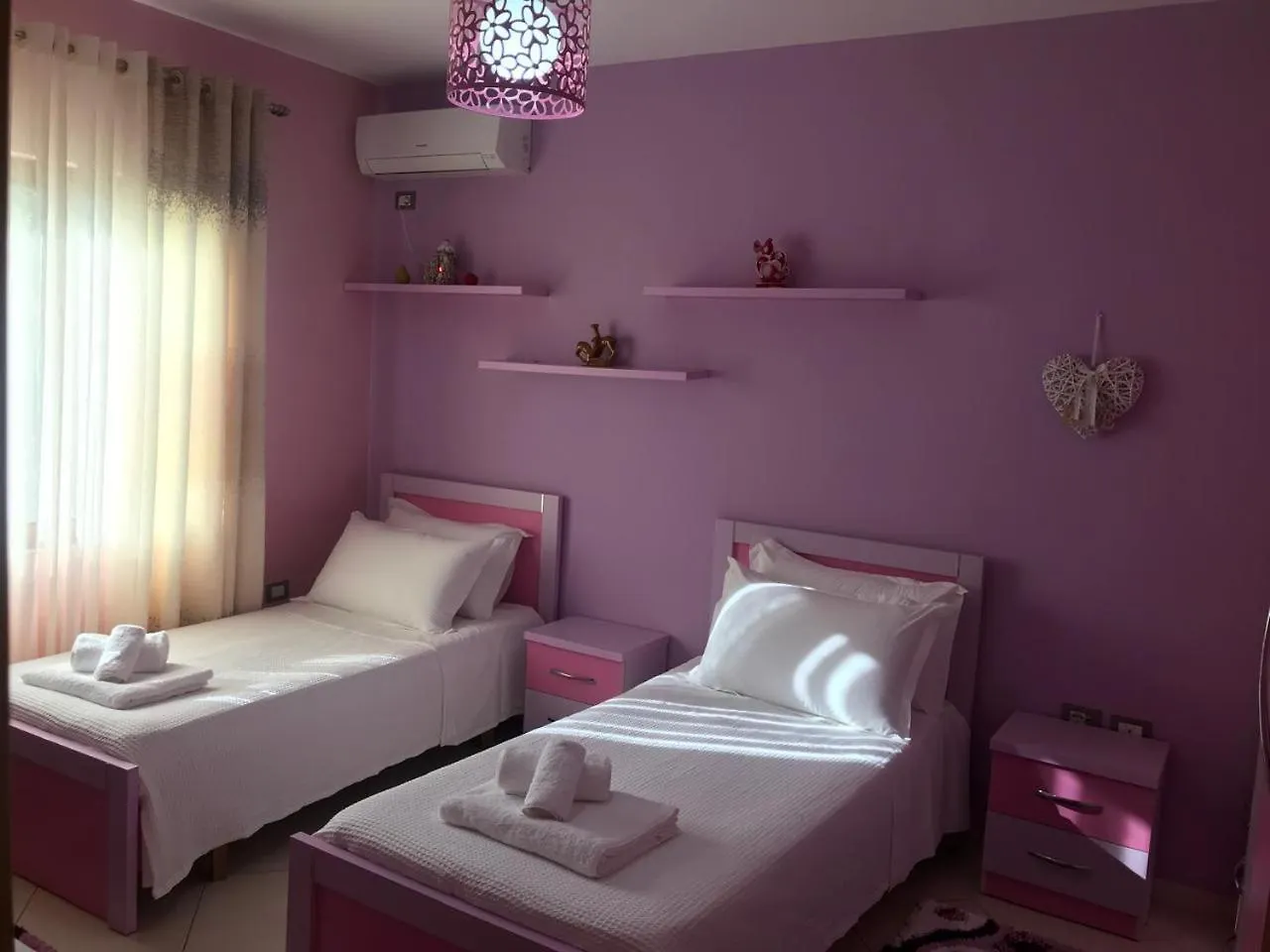 Villa Nano Berat 0*,