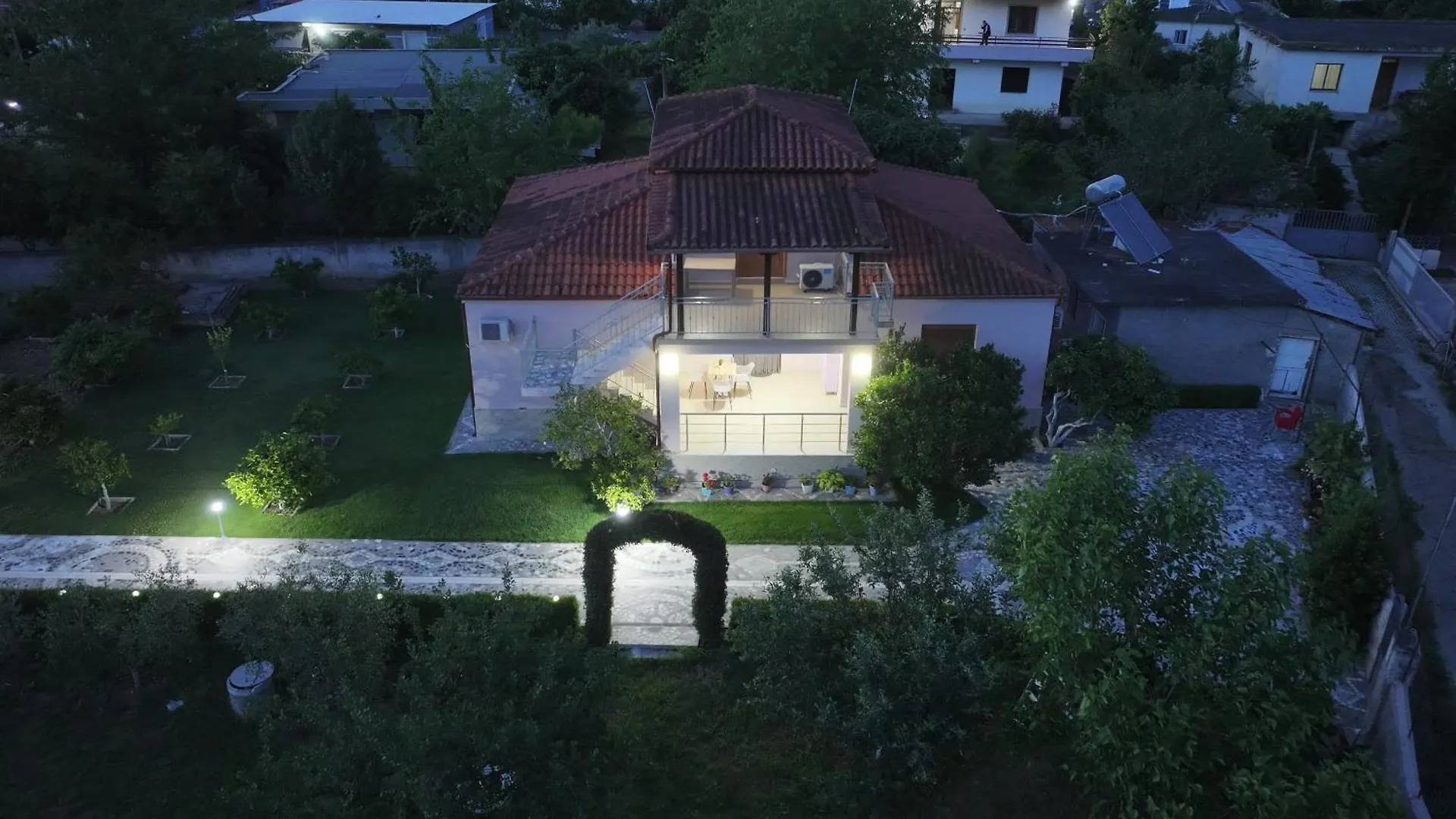 Villa Nano Berat Maison d'hôtes